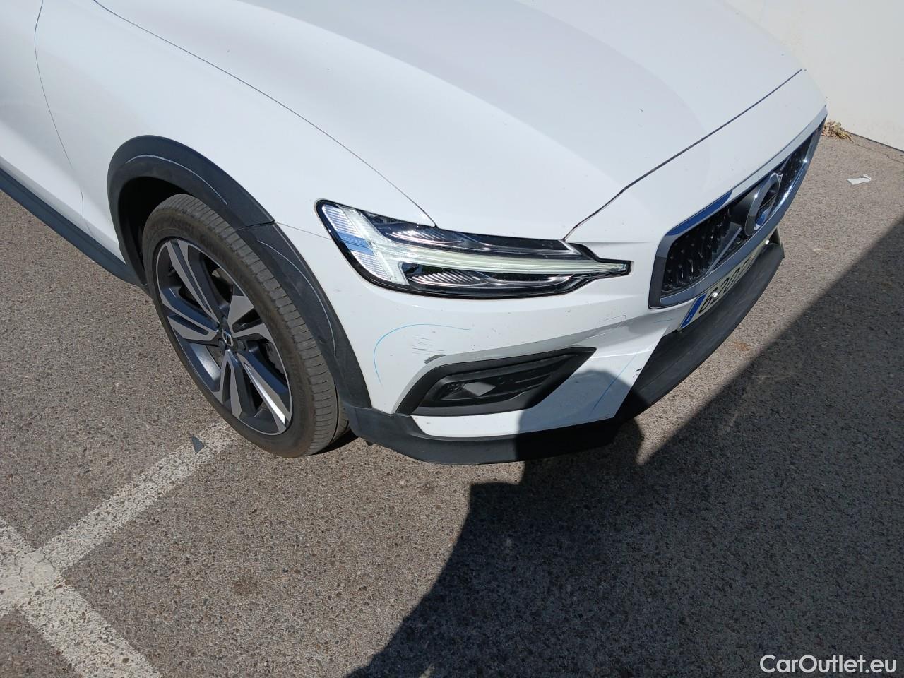  Volvo  V60  Cross Country Pro AWD 2.0 D4 190CV AT8 E6dT #18