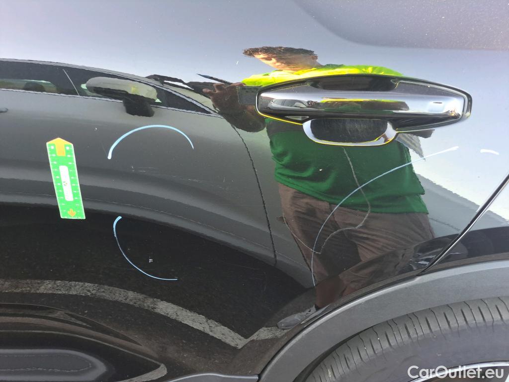  Volvo  XC 40 XC40 2WD Plug-In Hybrid R-Design 1.5 T5 260CV AT7 E6dT #23