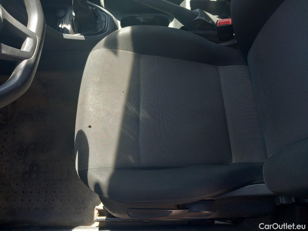  Volkswagen  Caddy  Profesional Furgón BMT 2.0 TDI 100CV MT5 E6 #4