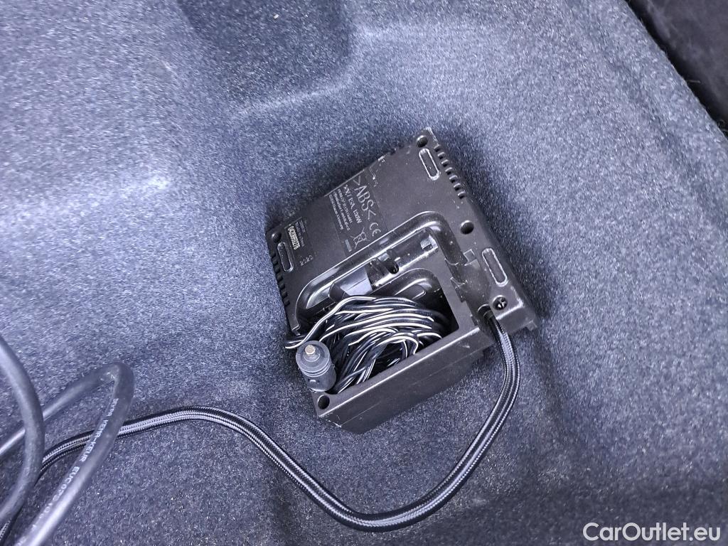  Volvo  XC 40 XC40 2WD Plug-In Hybrid R-Design 1.5 T5 260CV AT7 E6dT #20