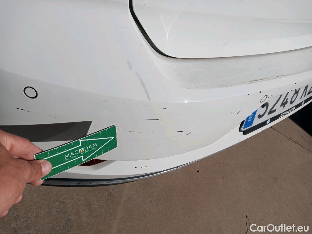  Volkswagen  Golf  VII Berlina e-35kWh #35