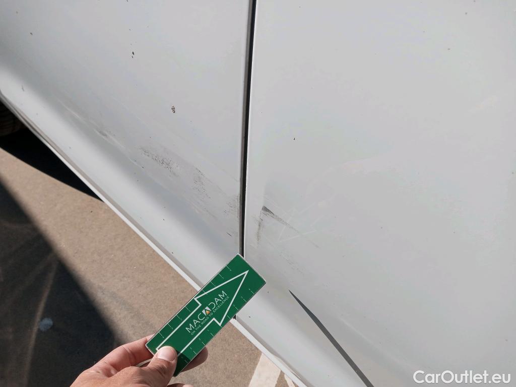  Volkswagen  Golf  VII Berlina e-35kWh #7