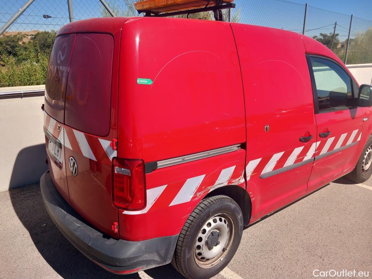  Volkswagen  Caddy  Profesional Furgón BMT 2.0 TDI 100CV MT5 E6 #32