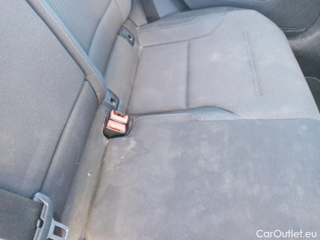  Volkswagen  Golf  VII Berlina e-35kWh #19
