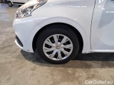  Peugeot  208 PEUGEOT  / 2015 / 5P / BERLINA VAN ACTIVE BLUEHDI 100CV #18