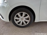  Peugeot  208 PEUGEOT  / 2015 / 5P / BERLINA VAN ACTIVE BLUEHDI 75CV #16