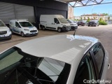  Peugeot  208 PEUGEOT  / 2015 / 5P / BERLINA VAN ACTIVE BLUEHDI 75CV #101