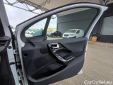  Peugeot  208 PEUGEOT  / 2015 / 5P / BERLINA VAN ACTIVE BLUEHDI 75CV #112