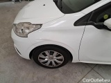  Peugeot  208 PEUGEOT  / 2015 / 5P / BERLINA VAN ACTIVE BLUEHDI 75CV #48