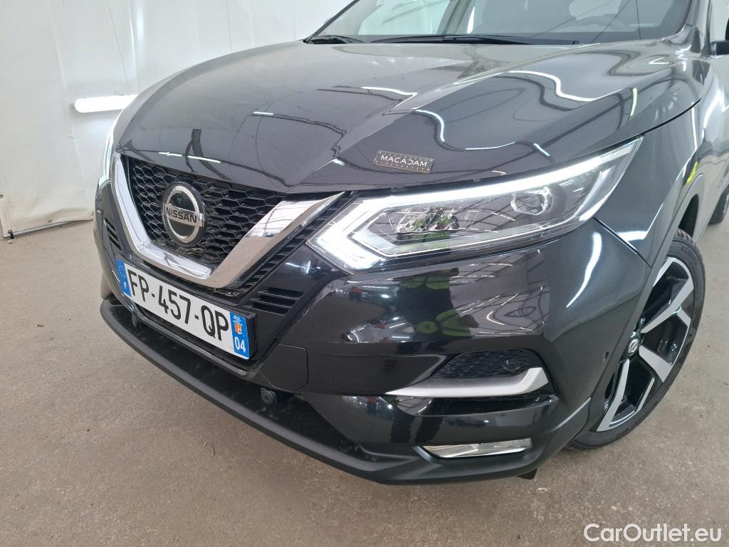  Nissan  Qashqai NISSAN  / 2017 / 5P / Crossover 1.3 DIG-T 160 DCT Tekna #26