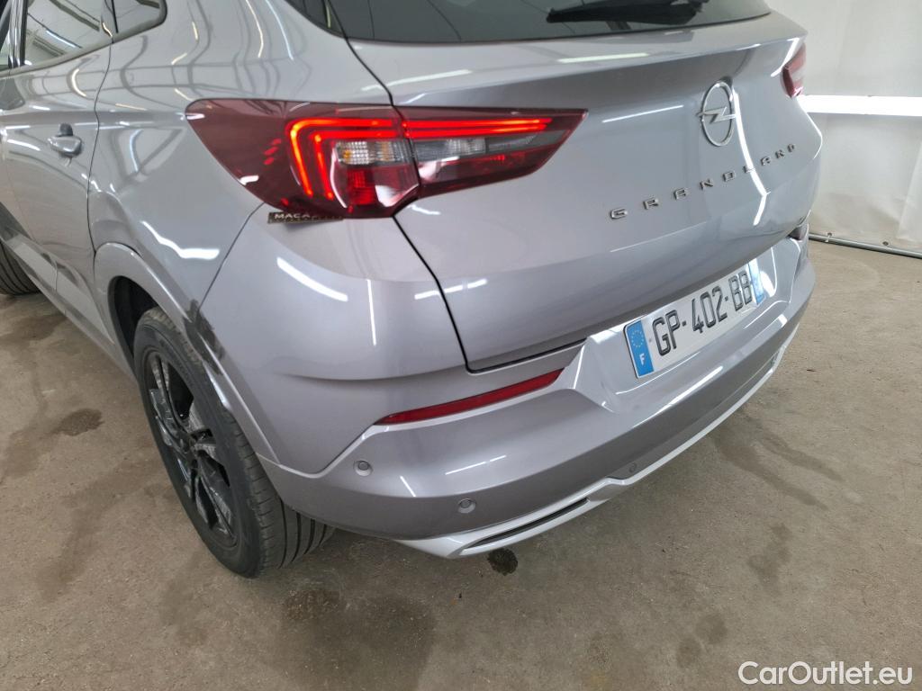  Opel   Grandland X Grandland X Elegance Business 1.5 130CV BVA8 6E #4