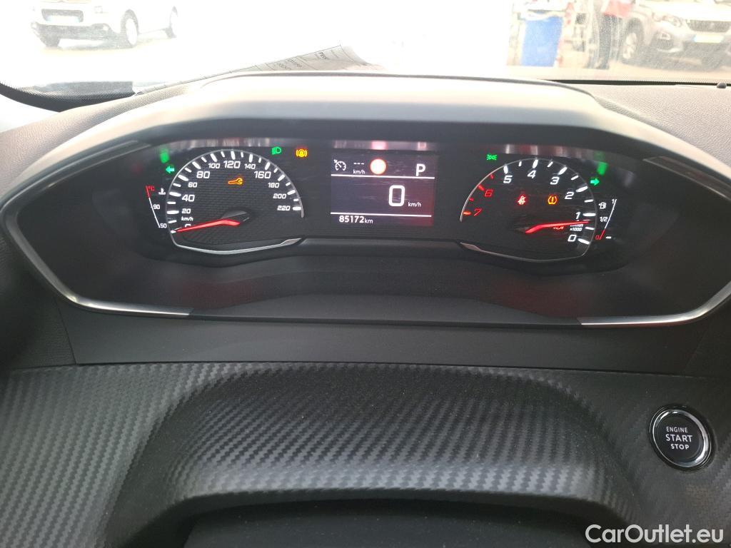  Peugeot  2008  Allure 1.5 HDi 130CV BVA8 E6d #22