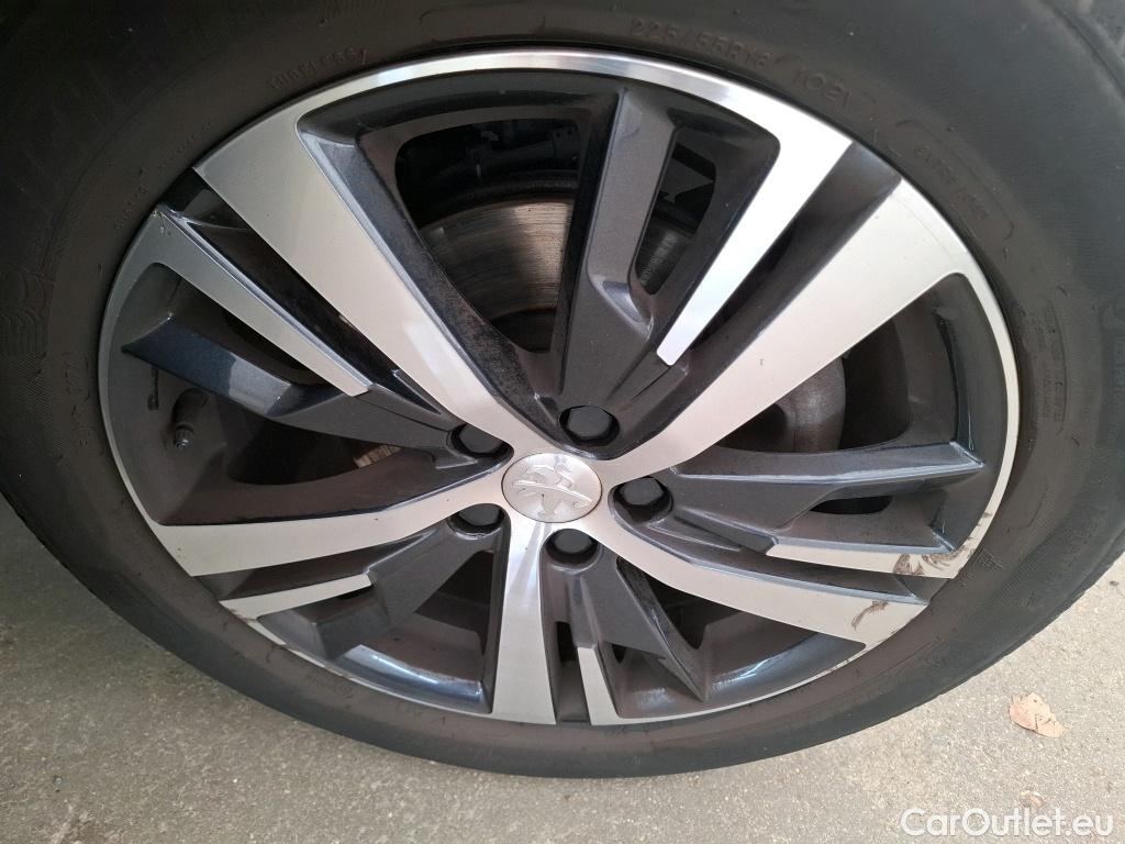  Peugeot  5008  Allure Business 1.2 PureTech 130CV BVA8 7 Sieges E6d #23