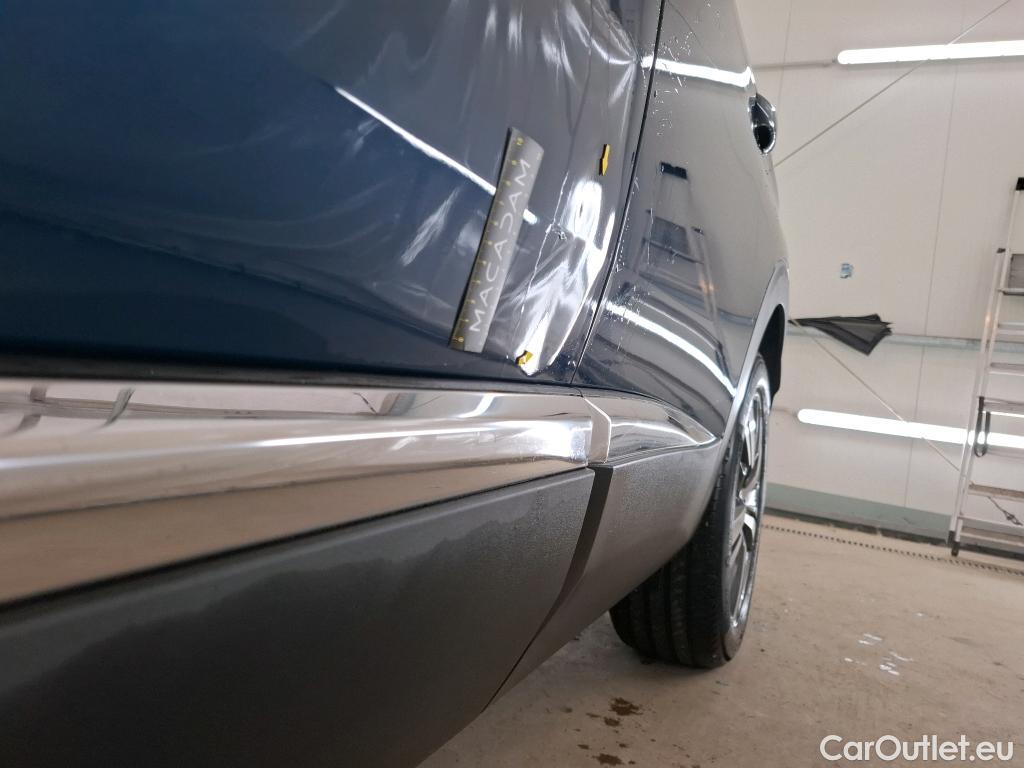  Peugeot  3008  Allure Pack 1.2 PureTech 130CV BVA8 E6d #2