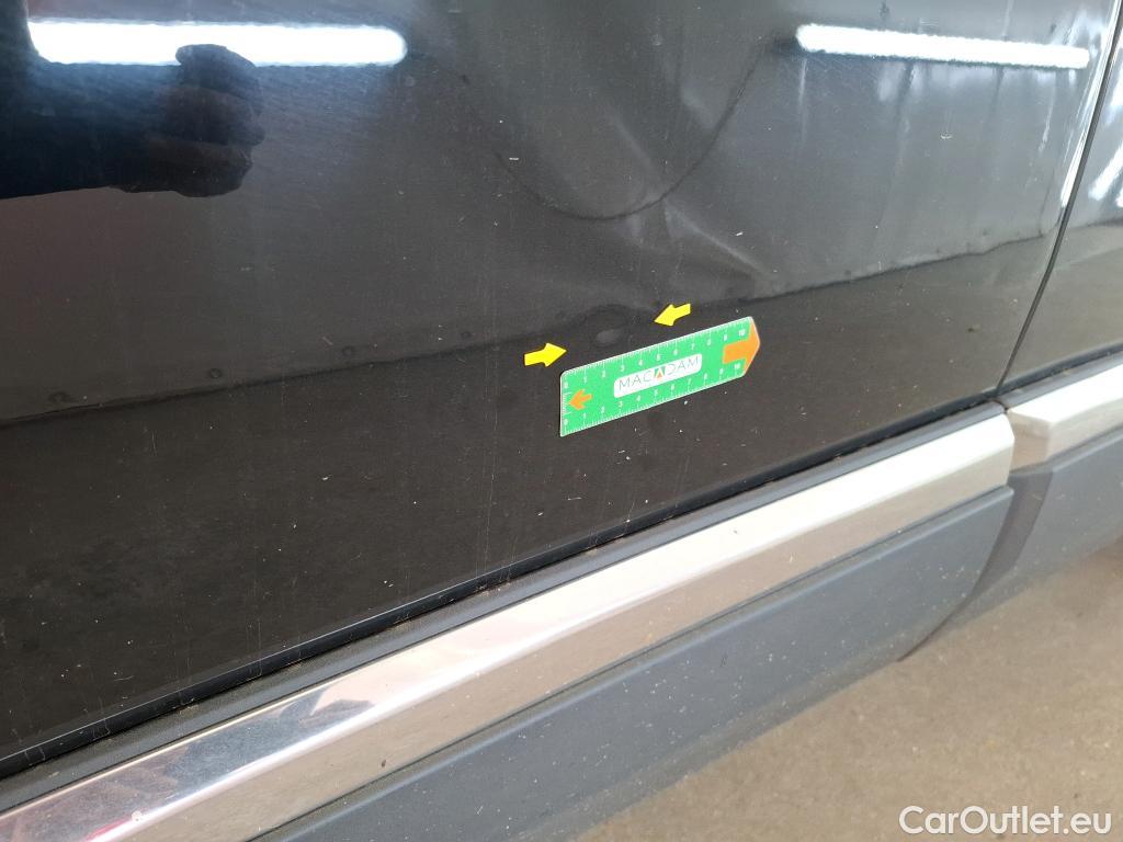  Peugeot  3008  Allure 1.5 HDi 130CV BVA8 E6dT #2