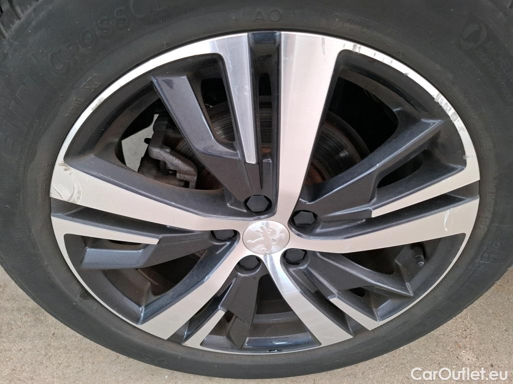  Peugeot  5008  Allure Business 1.2 PureTech 130CV BVA8 7 Sieges E6d #17
