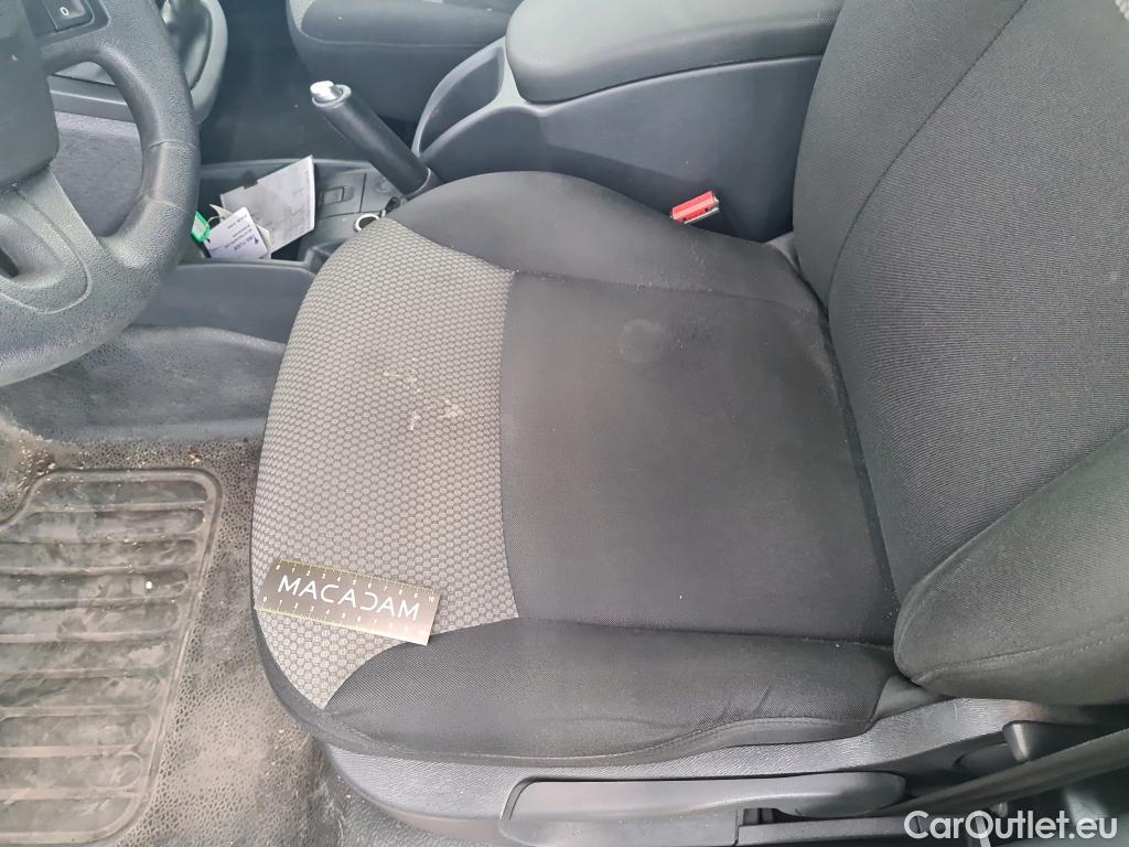  Renault  Kangoo  II Express Grand Confort (L1) 1.5 dCi 80CV BVM6 E6dT #15