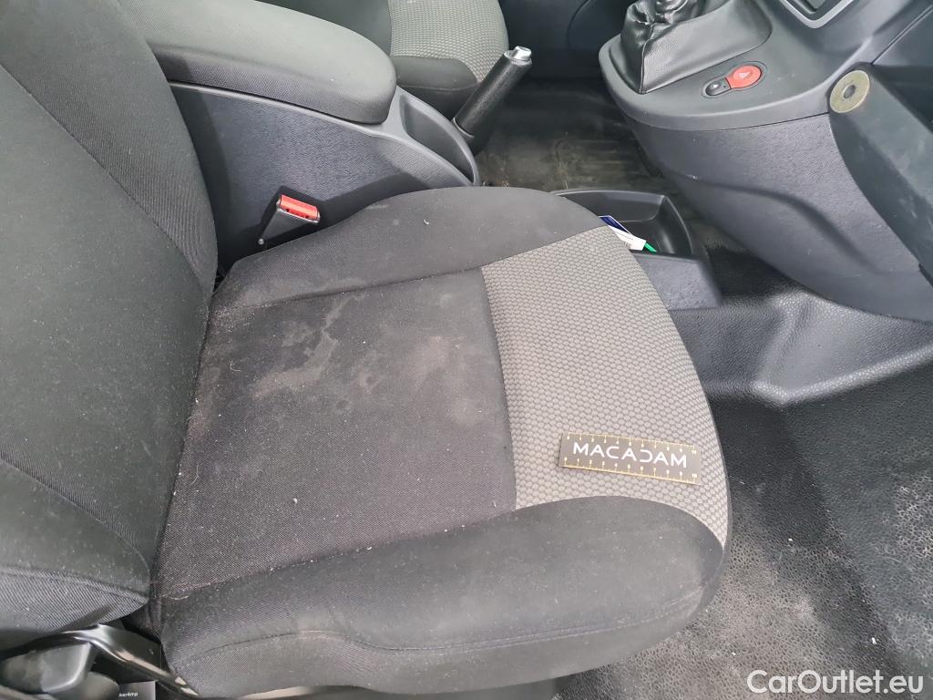  Renault  Kangoo  II Express Grand Confort (L1) 1.5 dCi 80CV BVM6 E6dT #17