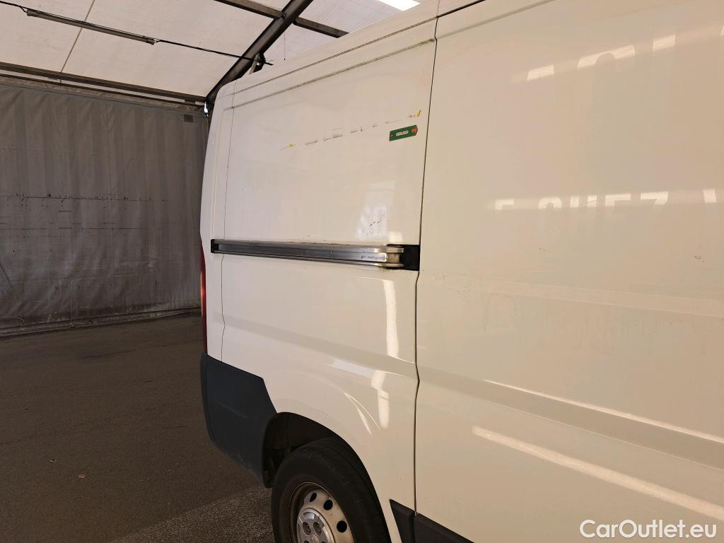  Peugeot  Boxer PEUGEOT  VU 4p Fourgon BLUEHDI 110 PREMIUM 333 L1H1 #3