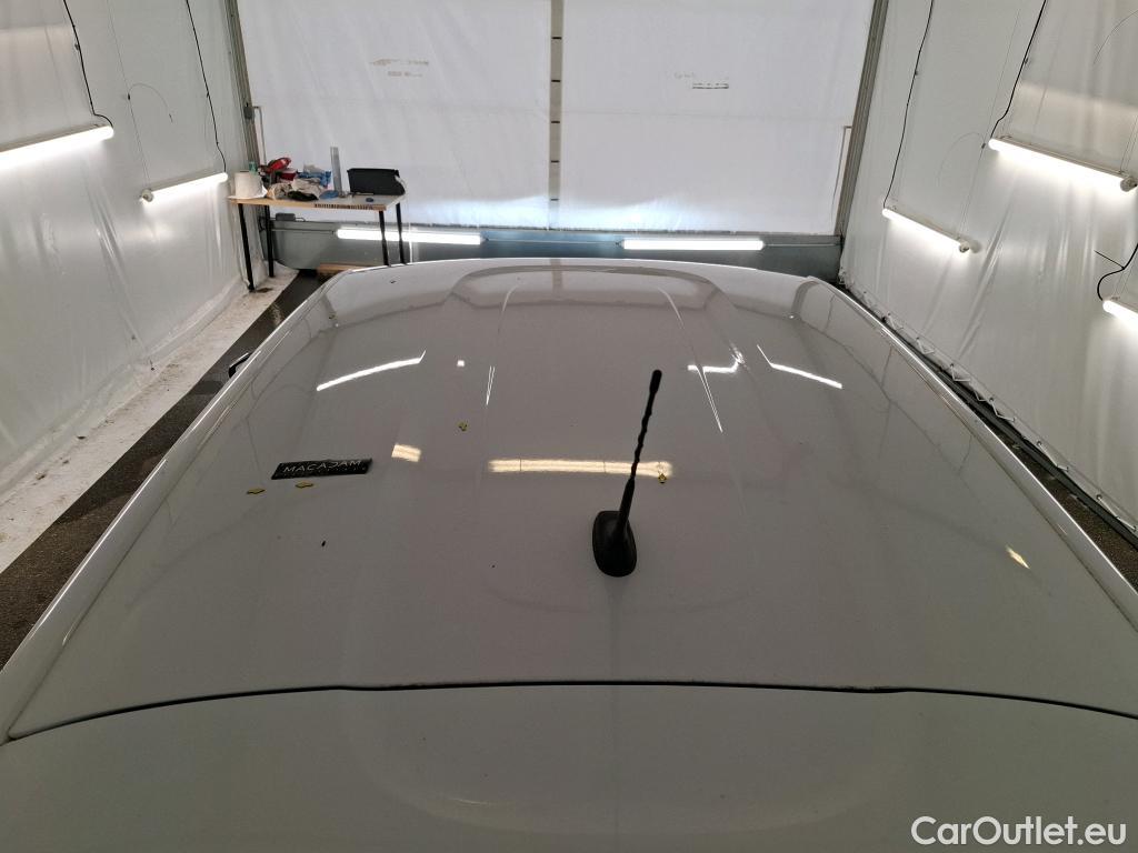  Citroen  C3  Société Feel 1.5 BlueHDI 100CV BVM6 E6d #10