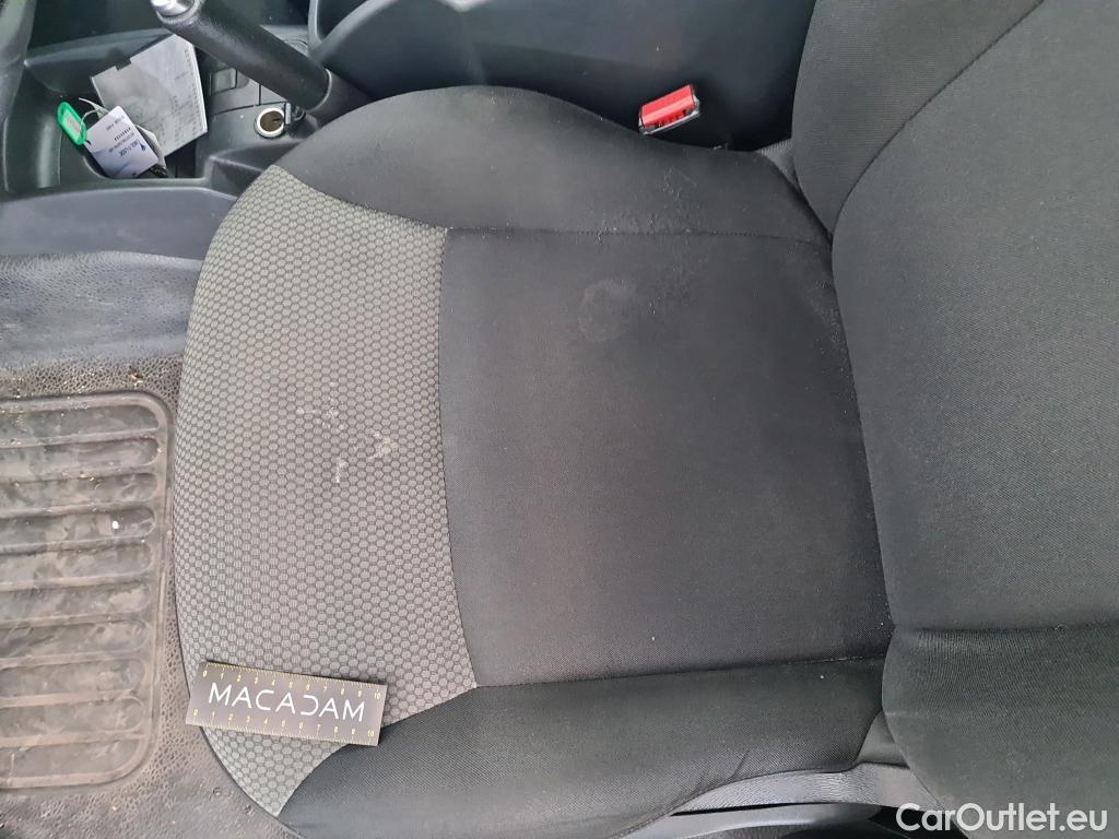  Renault  Kangoo  II Express Grand Confort (L1) 1.5 dCi 80CV BVM6 E6dT #16