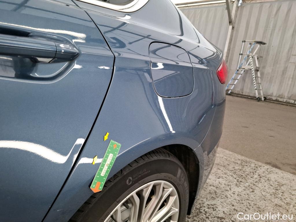  Ford  Mondeo FORD   2019  5P  Berline 5P 20 EcoBlue 150 ch auto Titanium Busi #25