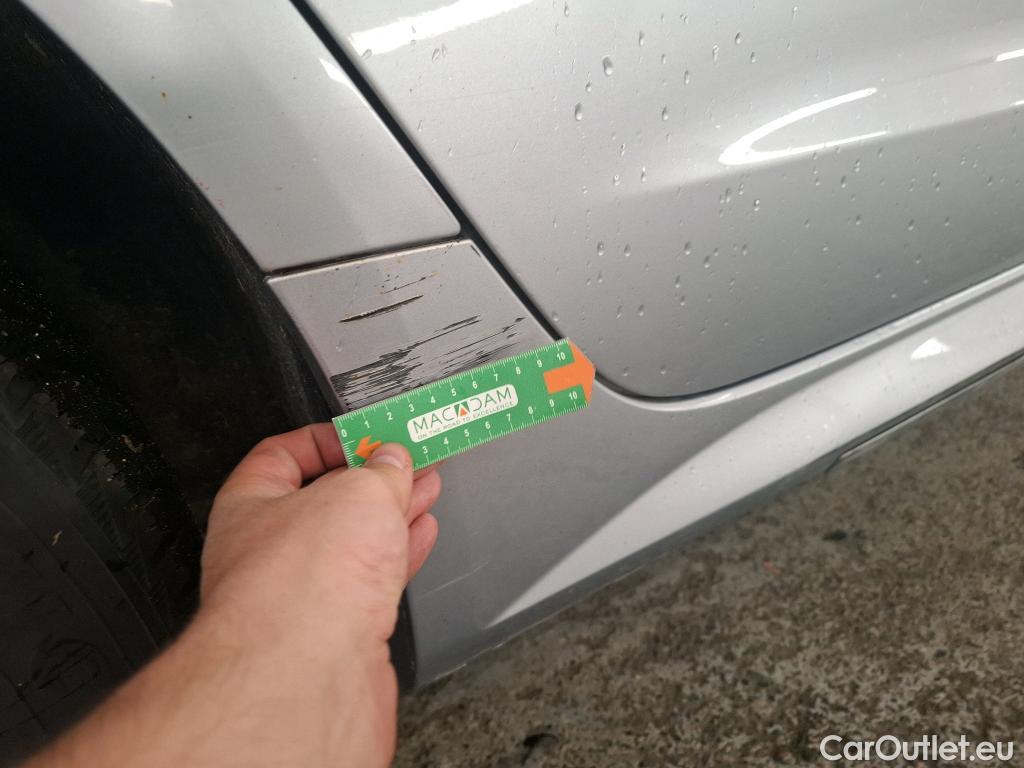  Audi  A6  Avant 2.0 TDI ultra #21