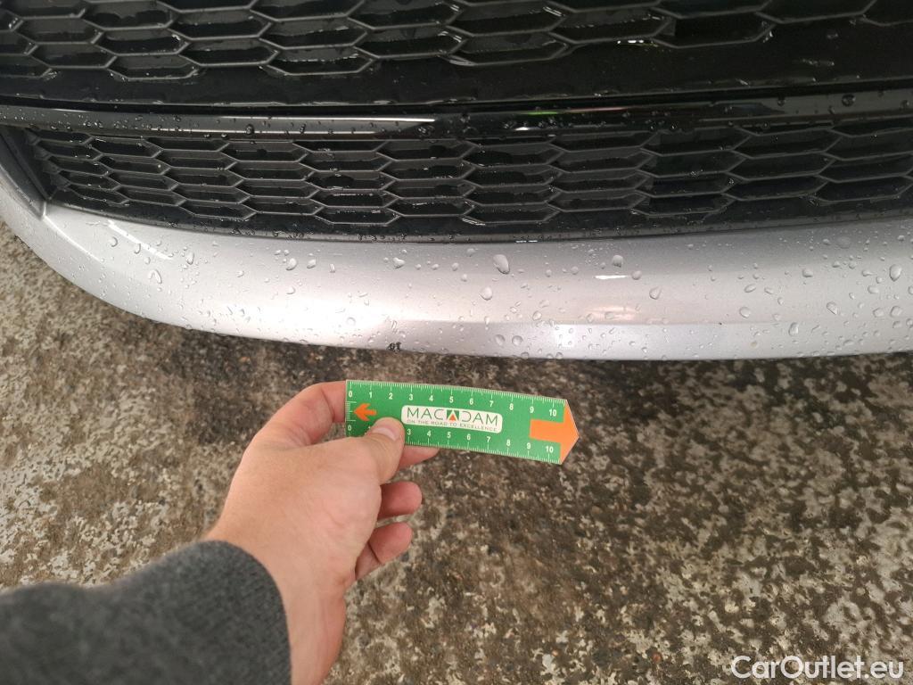  Audi  A6  Avant 2.0 TDI ultra #2