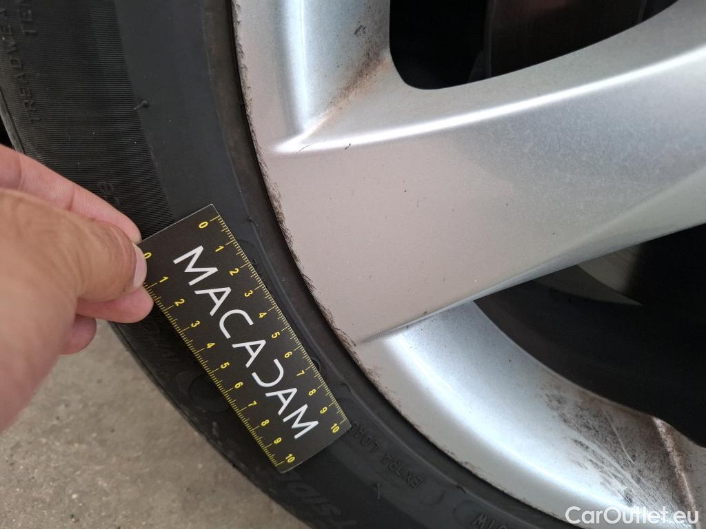  Mercedes  V-Klasse MERCEDES-BENZ Classe V Long 4p Monospace (MPV) V 200 d #32