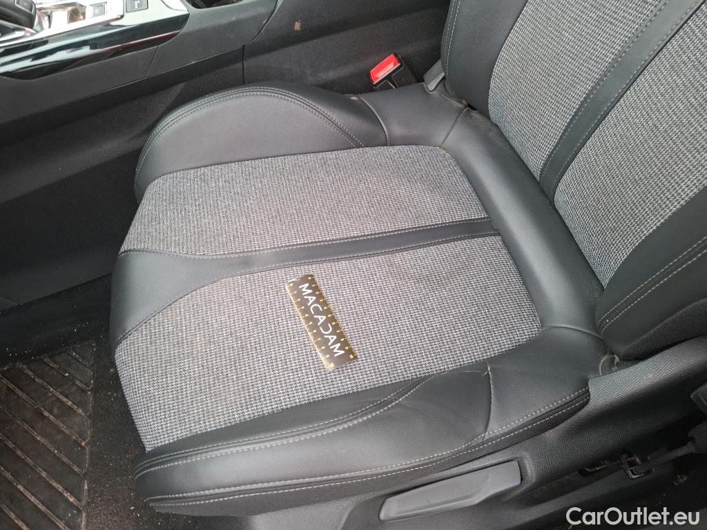 Peugeot  3008 PEUGEOT  / 2016 / 5P / SUV BlueHDi 130 S&S EAT8 ALLURE BUSINESS #19