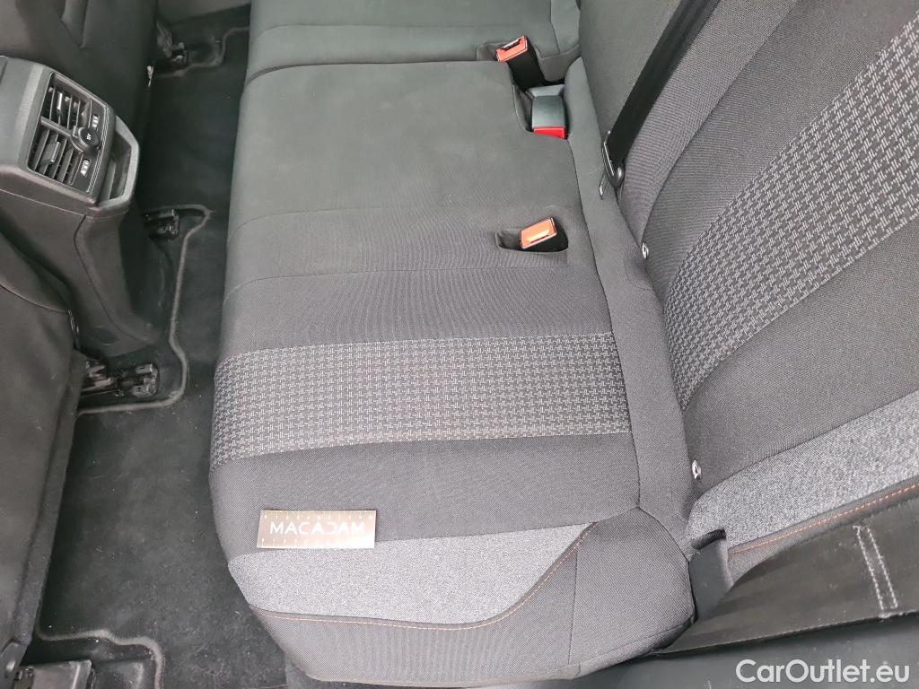  Peugeot  3008  Active Pack 1.5 HDi 130CV BVA8 E6d #4