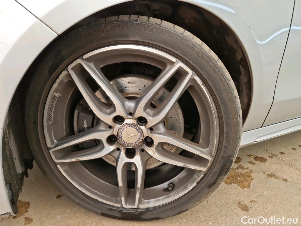  Mercedes  CLA-Klasse MERCEDES-BENZ Classe CLA 4p Coupé CLA 220 d Business Exécutive 4M BA7 #32