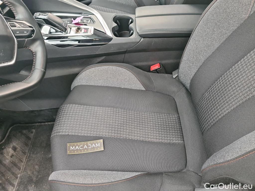  Peugeot  3008  Active Pack 1.5 HDi 130CV BVA8 E6d #1