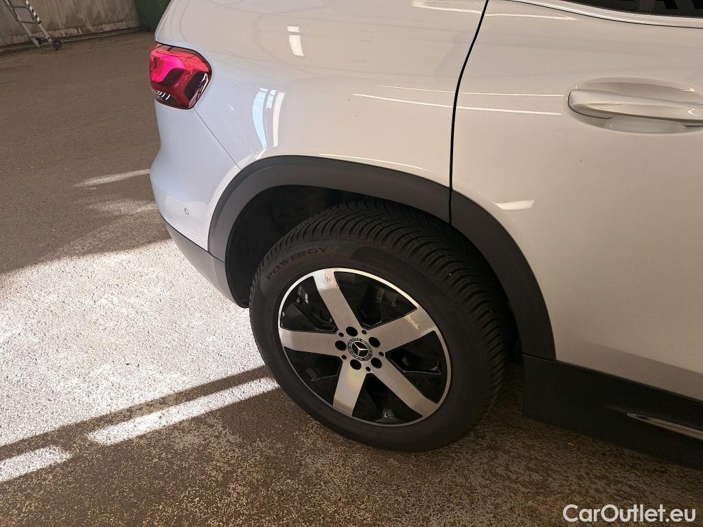 Mercedes  GLB MERCEDES-BENZ  / 2019 / 5P / SUV  200 d Business Line #18