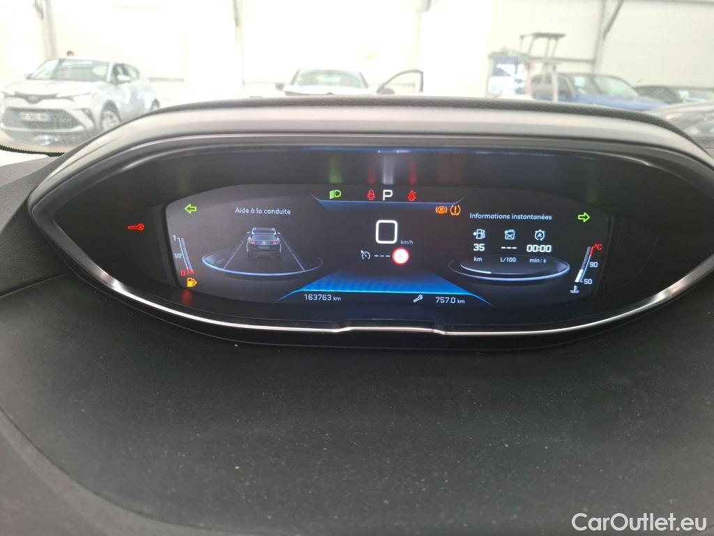  Peugeot  3008 PEUGEOT  / 2016 / 5P / SUV BlueHDi 130 S&S EAT8 ALLURE BUSINESS #74