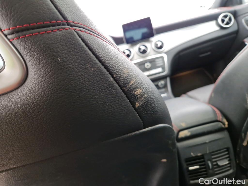  Mercedes  CLA-Klasse MERCEDES-BENZ Classe CLA 4p Coupé CLA 220 d Business Exécutive 4M BA7 #45