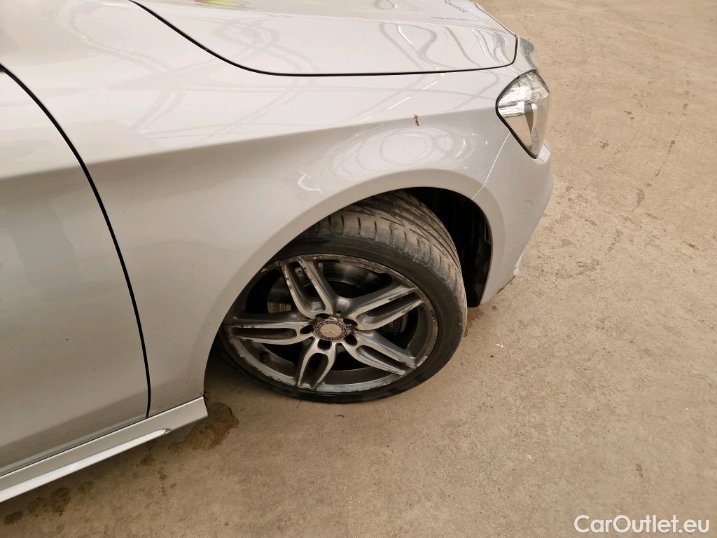  Mercedes  CLA-Klasse MERCEDES-BENZ Classe CLA 4p Coupé CLA 220 d Business Exécutive 4M BA7 #26