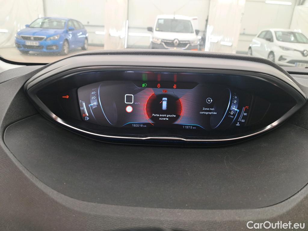  Peugeot  5008  Active Business 1.5 HDi 130CV BVM6 7 Sieges E6dT #58