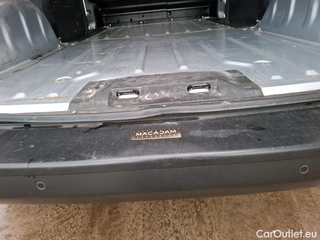  Peugeot  Expert  Fourgon Asphalt L2 2.0 HDi 120CV BVM6 E6dT #3