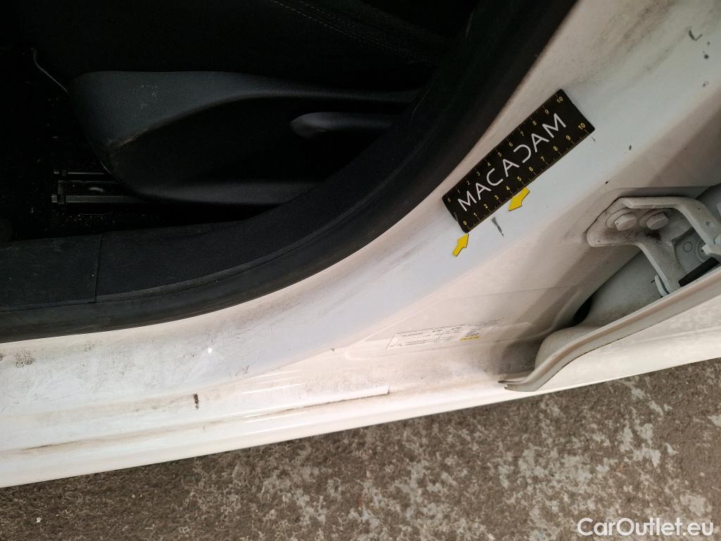 Peugeot  208  Affaire Premium Pack 1.5 HDi 100CV BVM6 E6dT #25