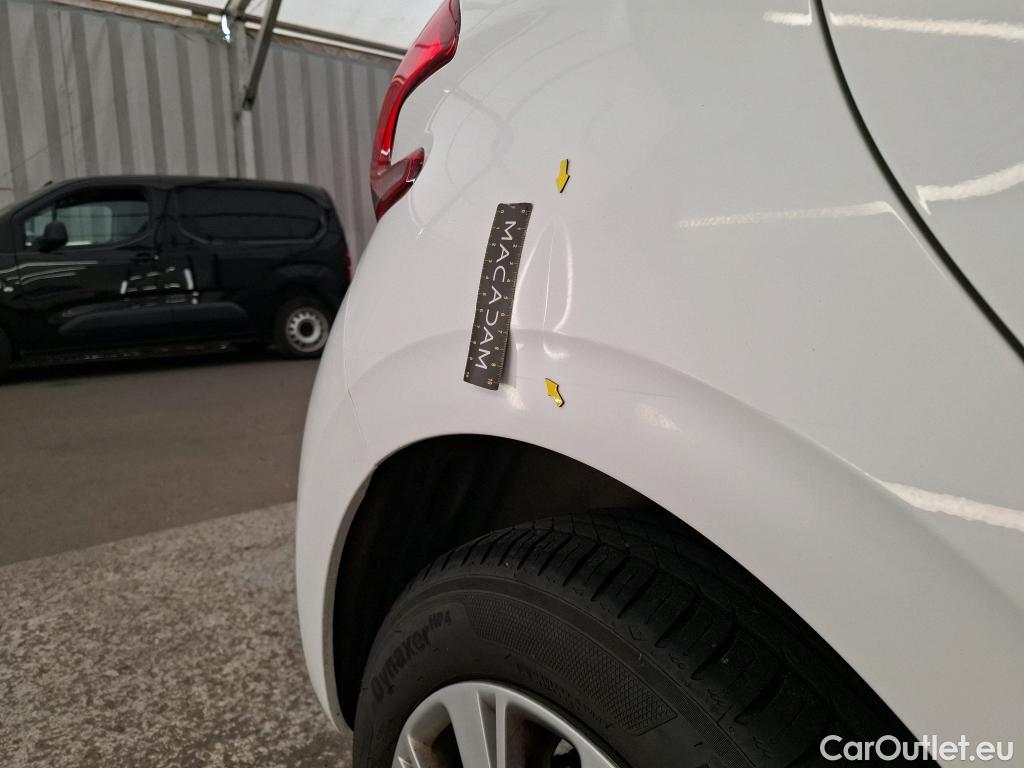  Peugeot  208  Affaire Premium Pack 1.5 HDi 100CV BVM6 E6dT #8
