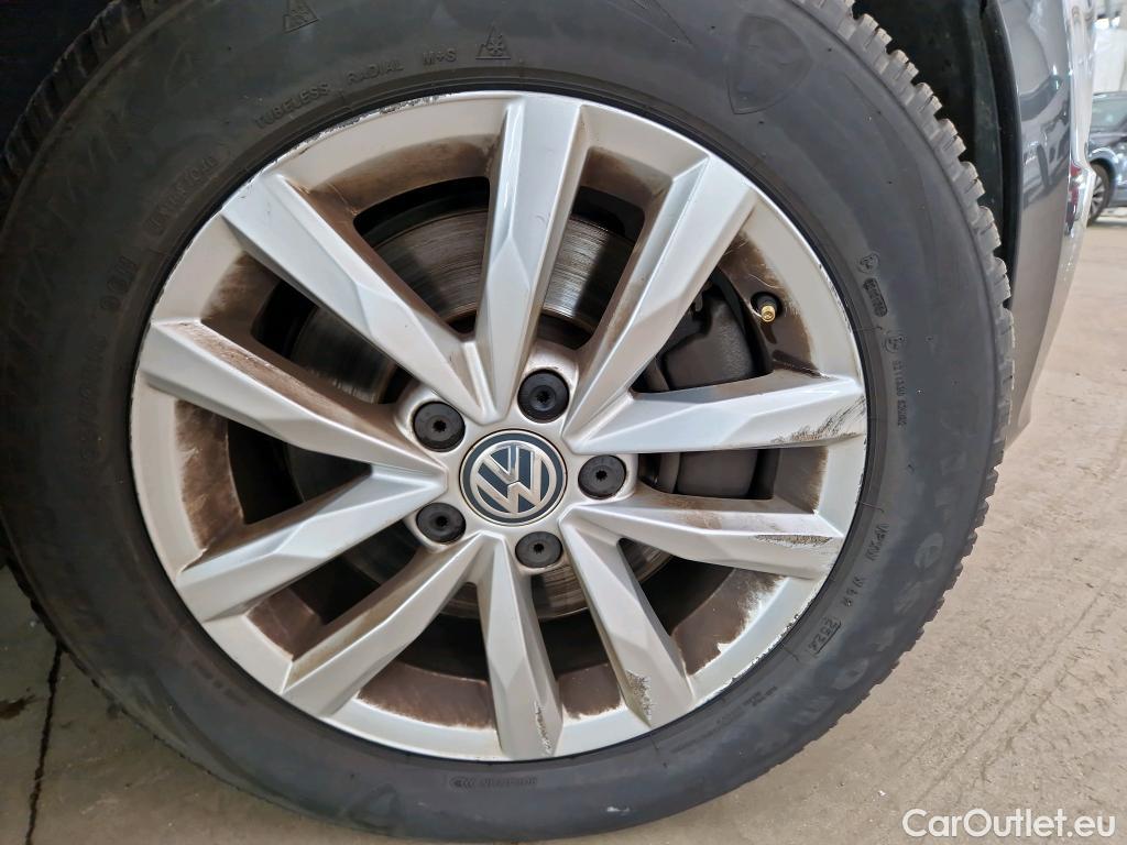  Volkswagen  Touran VOLKSWAGEN  5p Monovolume 1.6 TDI 115 DSG7 Confortline Bu BMT 7 pl #20