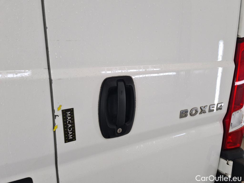  Peugeot  Boxer PEUGEOT  VU 4p Fourgon 2.0 BLUEHDI 110 PREMIUM 330 L1H2 #24