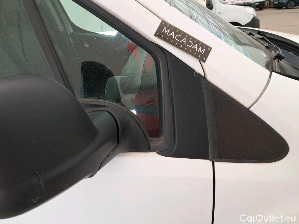  Peugeot  Partner  L1 Premium Pack 1.6 HDi 100CV BVM5 E6 #37