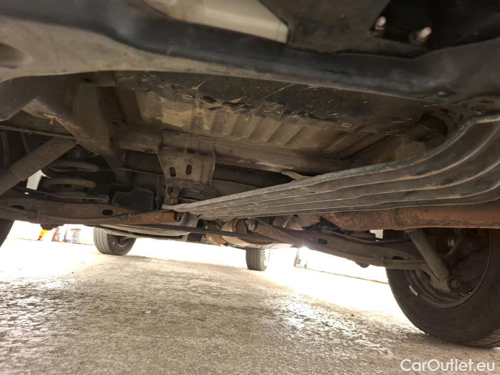  Volkswagen  Transporter T6  Fourgon 2.0 TDI 150CV BVM6 E6 #13