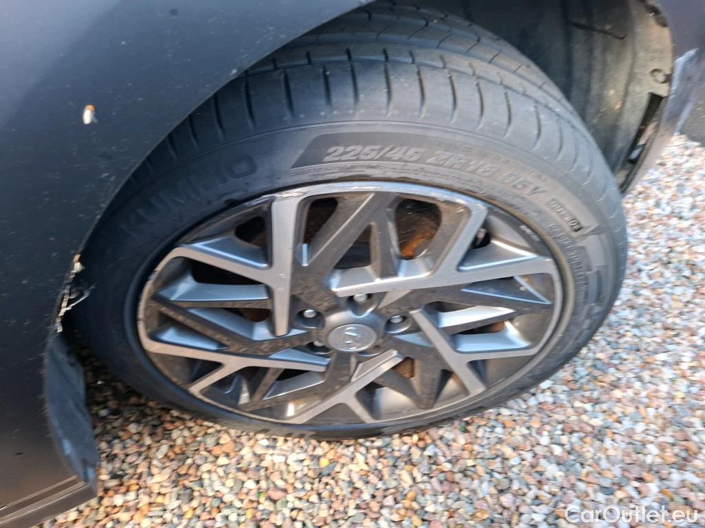  Hyundai  Konna HYUNDAI Kona / 2017 / 5P / SUV 1.6 GDi Hybrid DCT-6 Creative #26