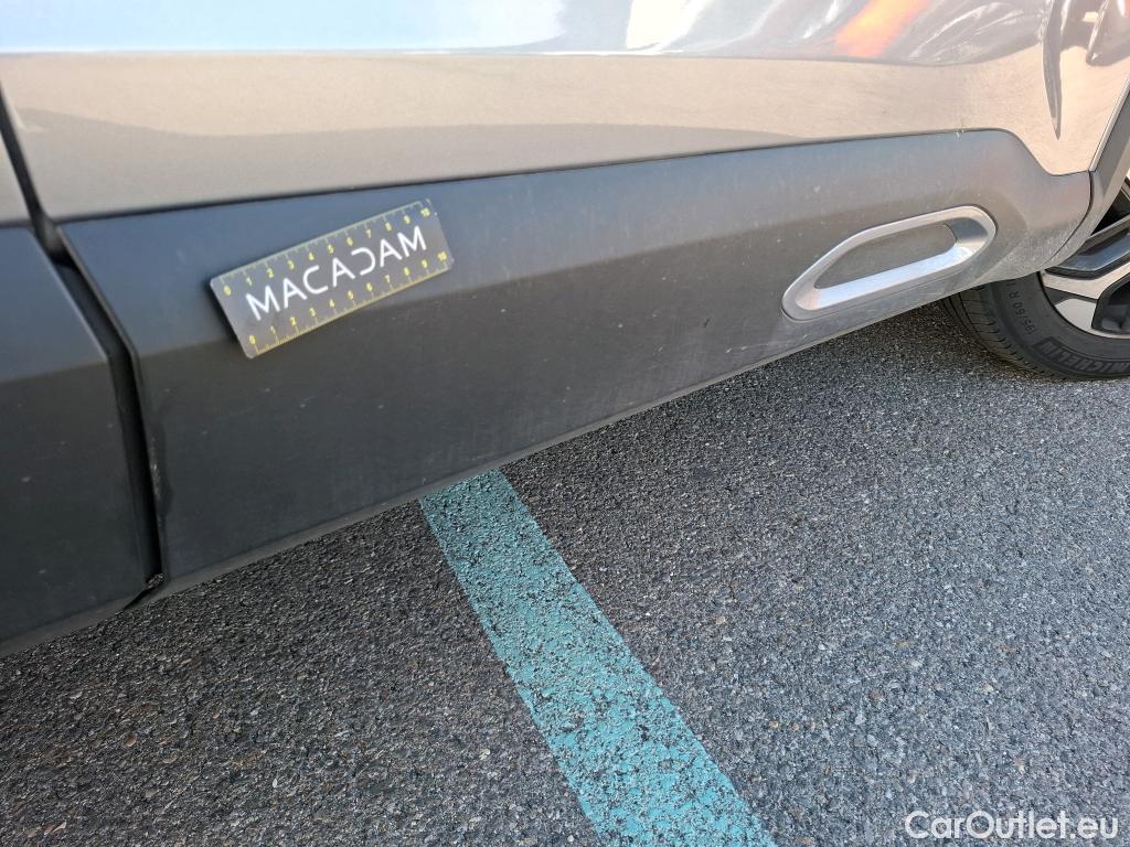  Citroen  C4 CITROEN  / 2020 / 5P / Berline PureTech 130 EAT8 MAX #5