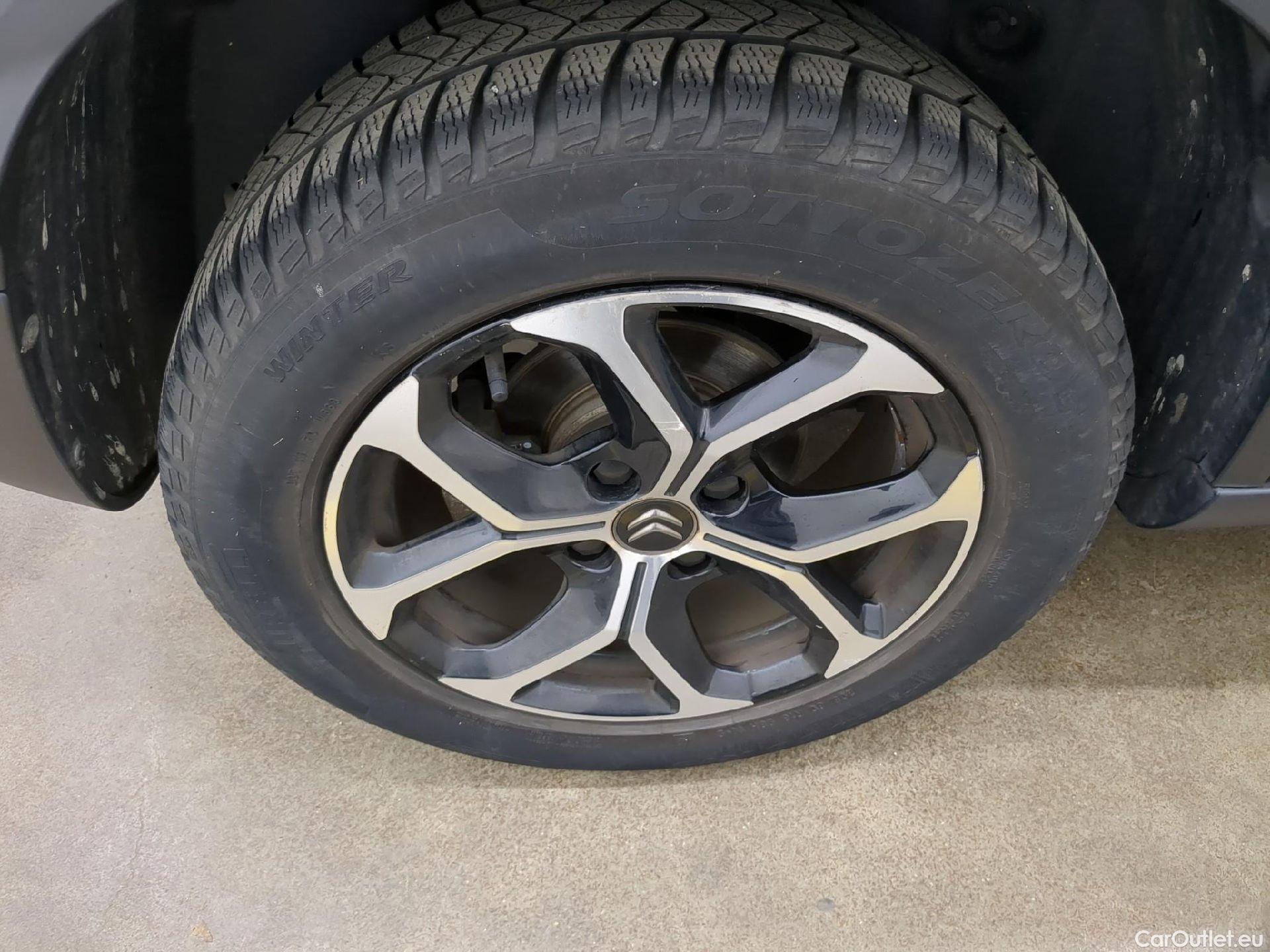 Citroen  C3  Aircross Shine 1.2 PureTech 130CV BVA6 E6d / VO RECONDITIONNE - PHOTOS AVANT RECONDITIONNEMENT #6