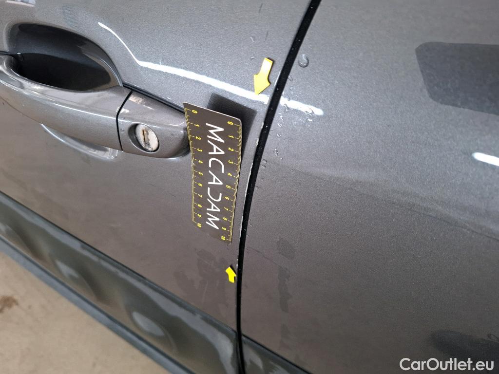  Citroen  C3  Shine Business 1.2 PureTech 110CV BVM6 E6d #32
