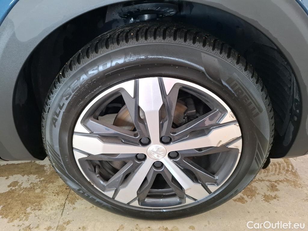  Peugeot  3008  Allure Pack 1.2 PureTech 130CV BVA8 E6d #32